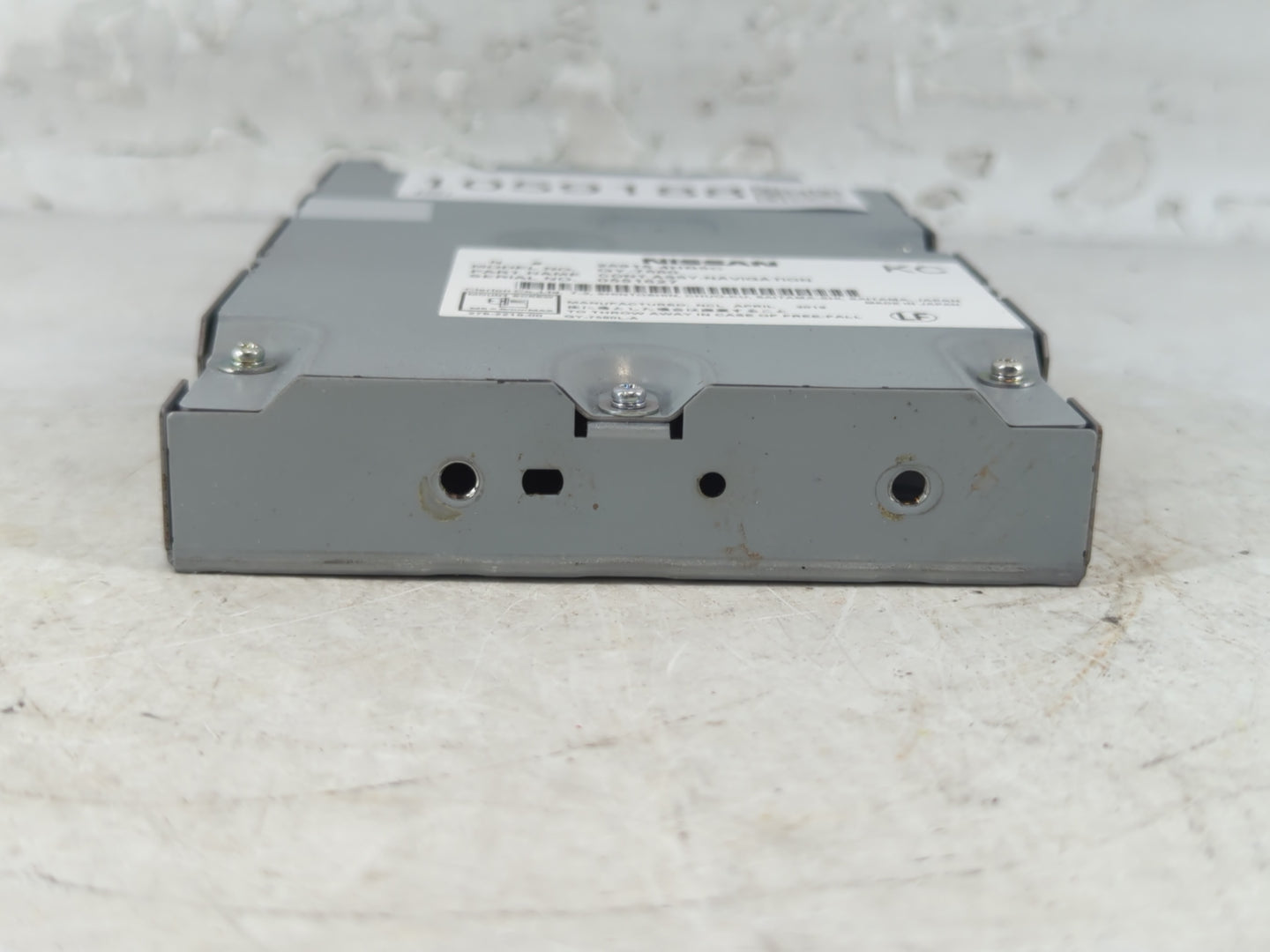 2018-2020 Nissan Pathfinder Radio AM FM Cd Player Receiver Replacement P/N:25915 4HB5C Fits Fits 2018 2019 2020 OEM Used Aut