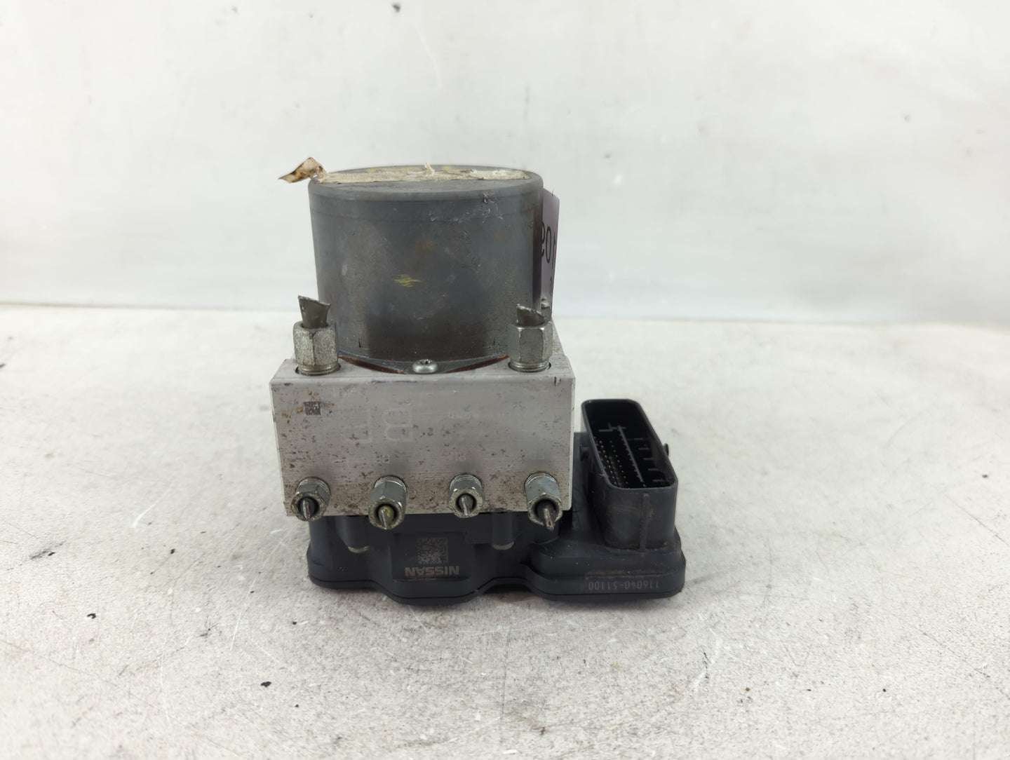 2018-2020 Nissan Pathfinder ABS Pump Control Module Replacement P/N:116040-51100 Fits Fits 2018 2019 2020 OEM Used Auto Part