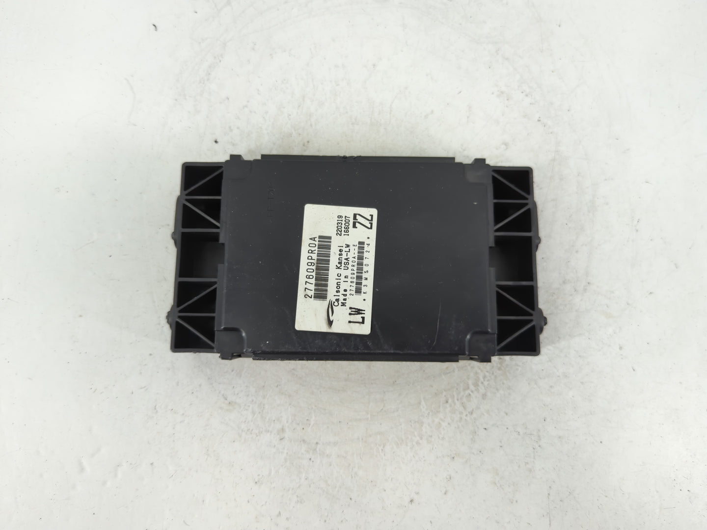 2018-2020 Nissan Pathfinder Radio AM FM Cd Player Receiver Replacement P/N:277609PR0A Fits Fits 2018 2019 2020 OEM Used Auto