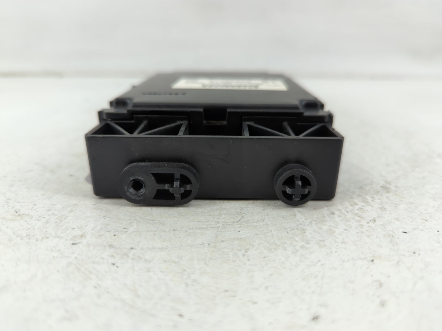 2018-2020 Nissan Pathfinder Radio AM FM Cd Player Receiver Replacement P/N:277609PR0A Fits Fits 2018 2019 2020 OEM Used Auto