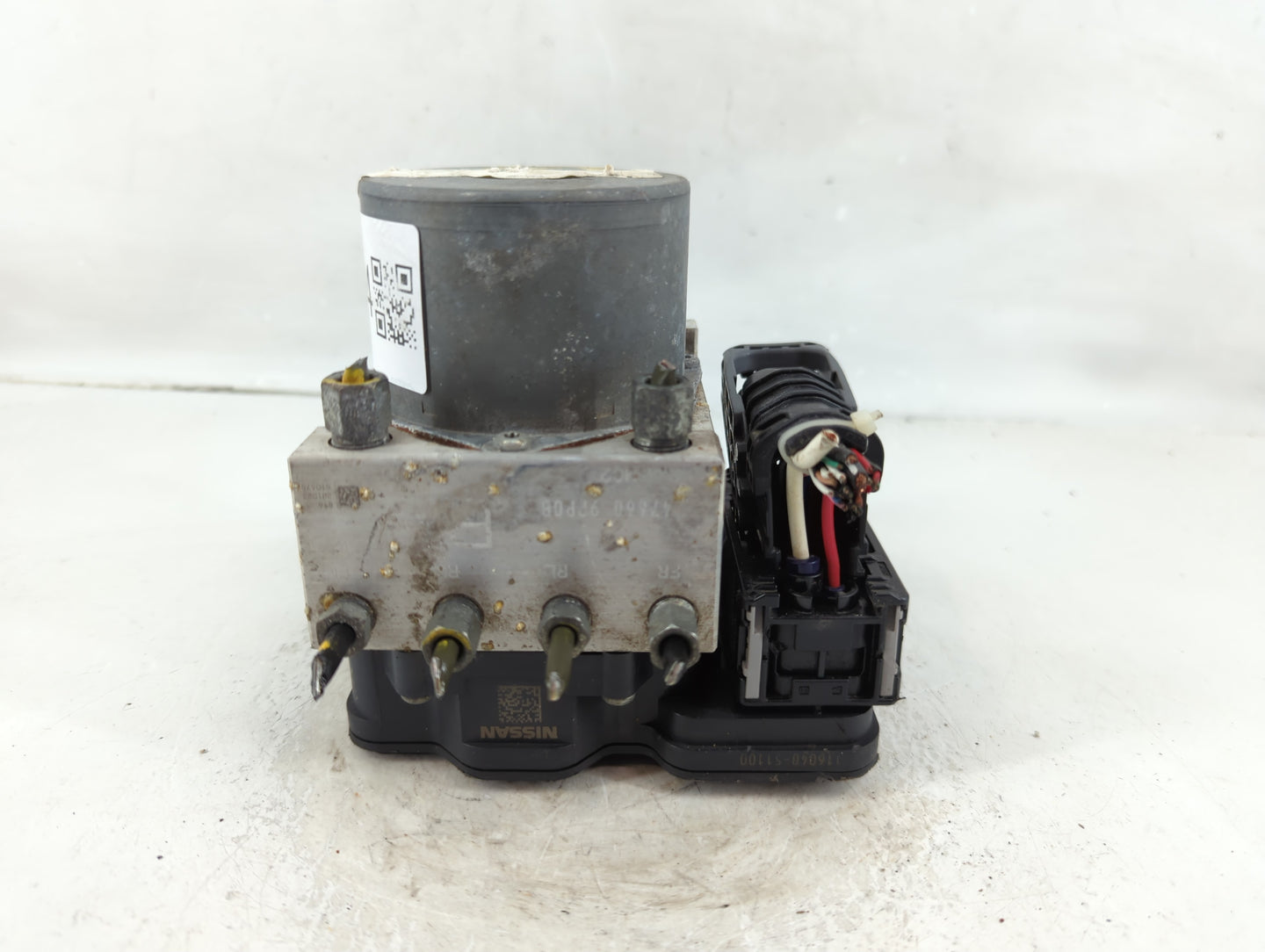 2018-2020 Nissan Pathfinder ABS Pump Control Module Replacement P/N:116030-51100 Fits Fits 2018 2019 2020 OEM Used Auto Part