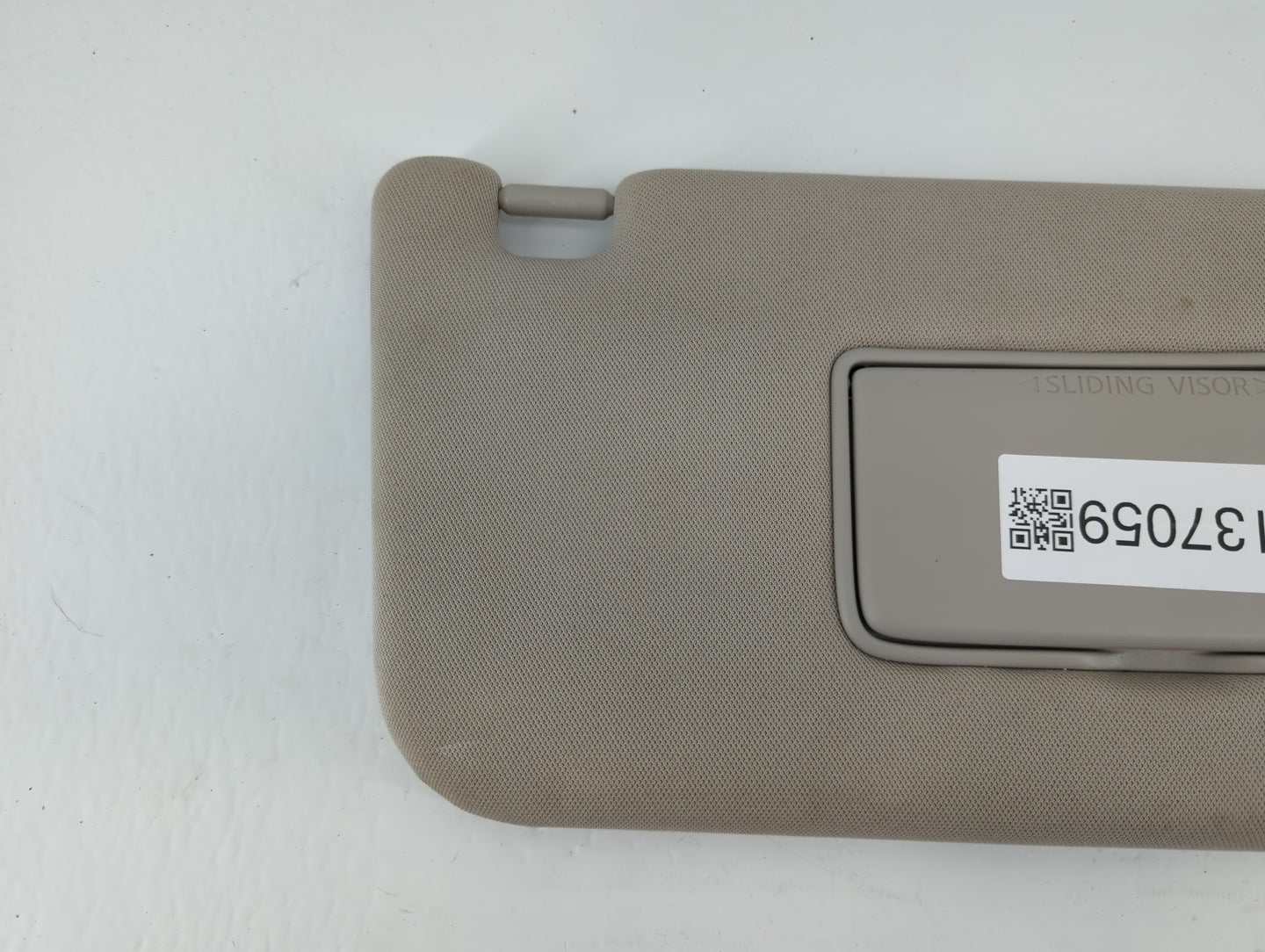 2019-2020 Nissan Pathfinder Sun Visor Shade Replacement Passenger Right Mirror Fits Fits 2019 2020 OEM Used Auto Parts - Oem