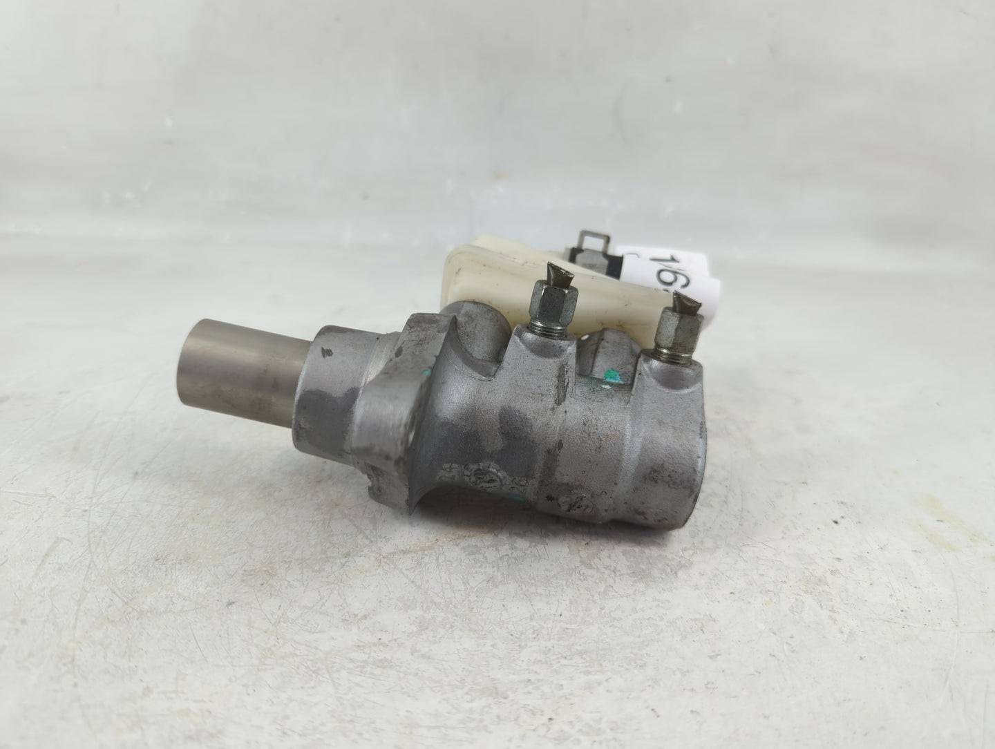 2013-2020 Nissan Pathfinder Brake Master Cylinder - Oemusedautoparts1.com