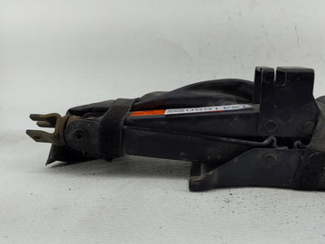2020 Nissan Pathfinder Spare Scissor Car Jack