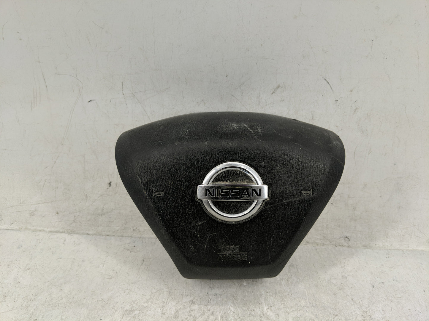 2014-2020 Nissan Pathfinder Air Bag Driver Left Steering Wheel Mounted 1243100 - Oemusedautoparts1.com