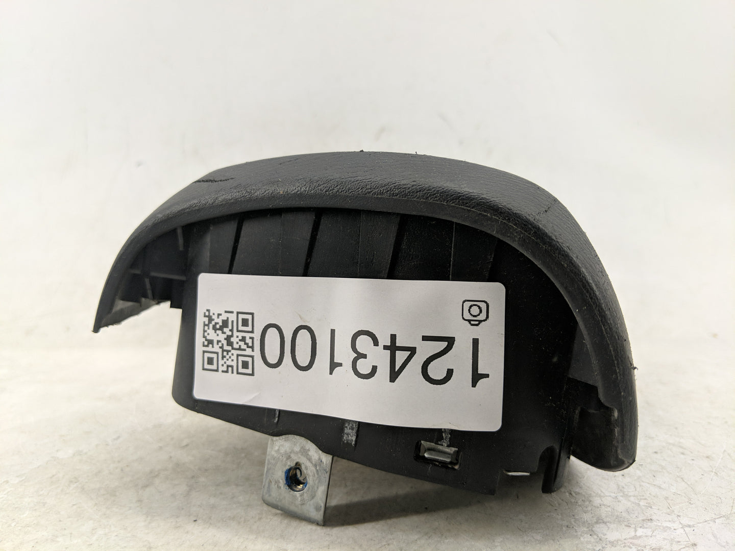 2014-2020 Nissan Pathfinder Air Bag Driver Left Steering Wheel Mounted 1243100 - Oemusedautoparts1.com