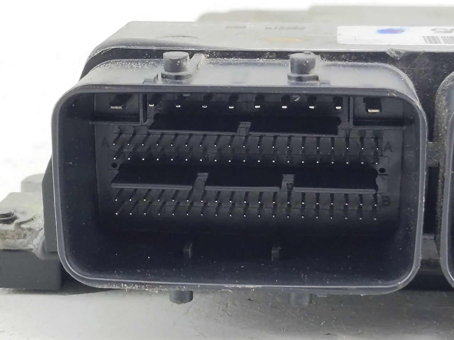 2020 Nissan Pathfinder PCM Engine Control Computer ECU ECM PCU OEM P/N:NEC046-669 Fits OEM Used Auto Parts - Oemusedautopart