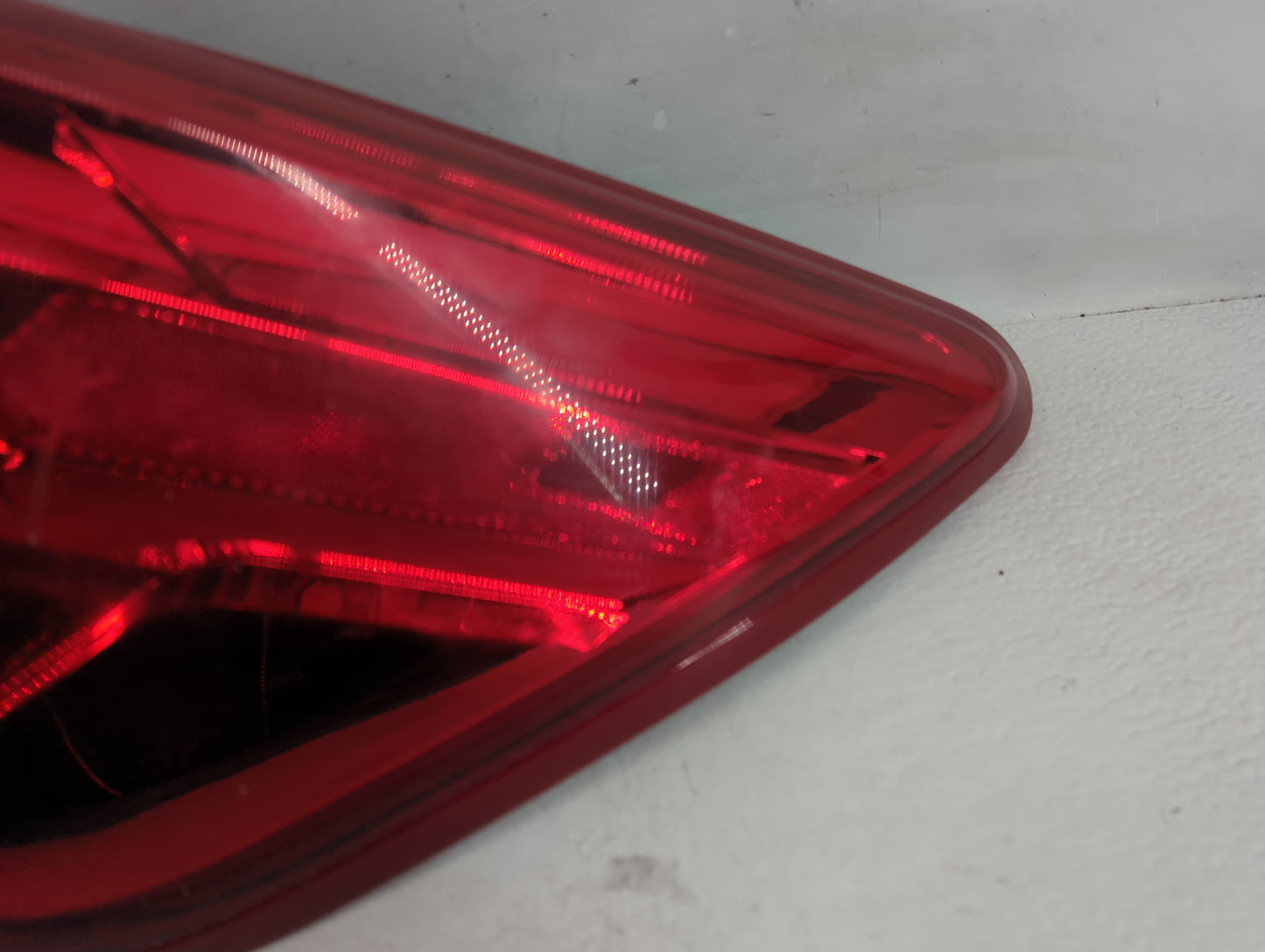 2017-2020 Nissan Pathfinder Tail Light Assembly Passenger Right OEM P/N:949 699 949 698 Fits Fits 2017 2018 2019 2020 OEM Us
