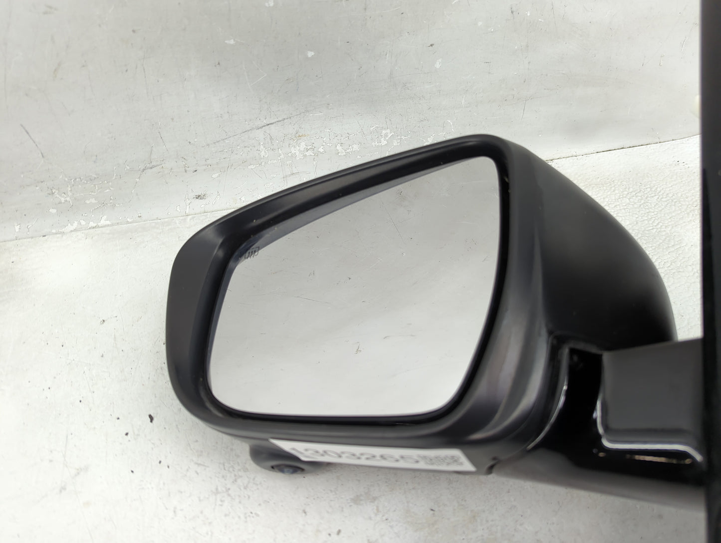 2018-2020 Nissan Pathfinder Driver Side View Mirror - Left Door Mirror OEM Used - Oemusedautoparts1.com