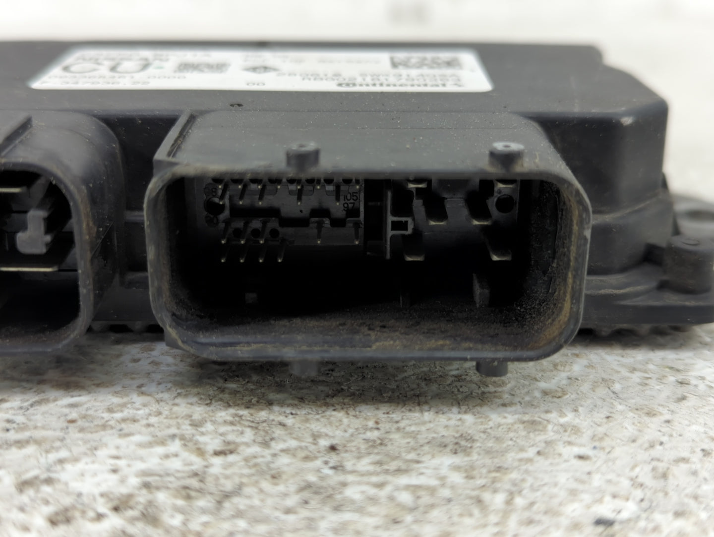 2020 Nissan Pathfinder PCM Engine Control Computer ECU ECM PCU OEM P/N:237F0 9PJ1A Fits OEM Used Auto Parts - Oemusedautopar