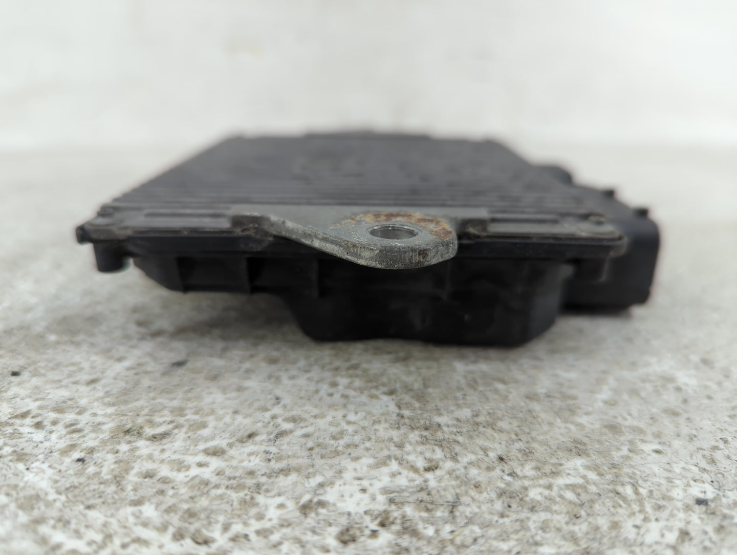 2020 Nissan Pathfinder PCM Engine Control Computer ECU ECM PCU OEM P/N:237F0 9PJ1A Fits OEM Used Auto Parts - Oemusedautopar