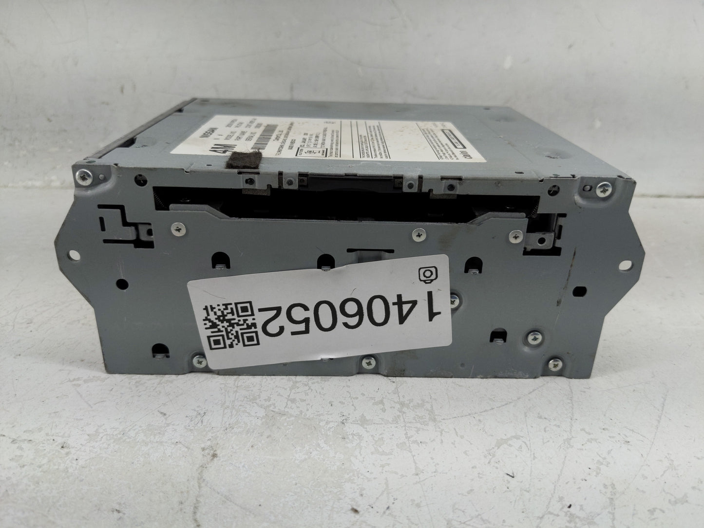 2017-2020 Nissan Pathfinder Radio AM FM Cd Player Receiver Replacement P/N:28330 9PB0A Fits Fits 2017 2018 2019 2020 OEM Use