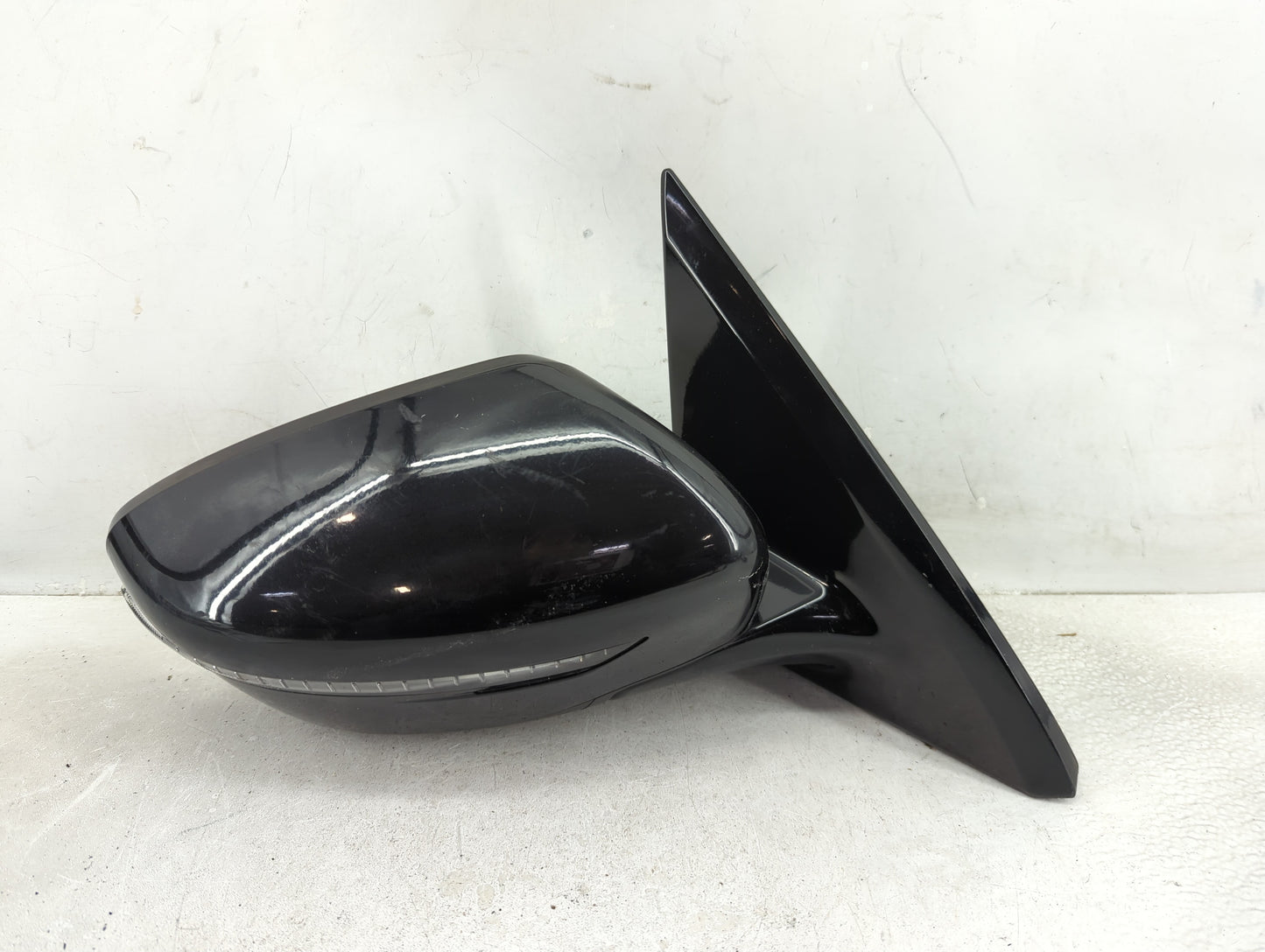 2018-2020 Nissan Pathfinder Passenger Side View Mirror - Right Door Mirror OEM Used - Oemusedautoparts1.com
