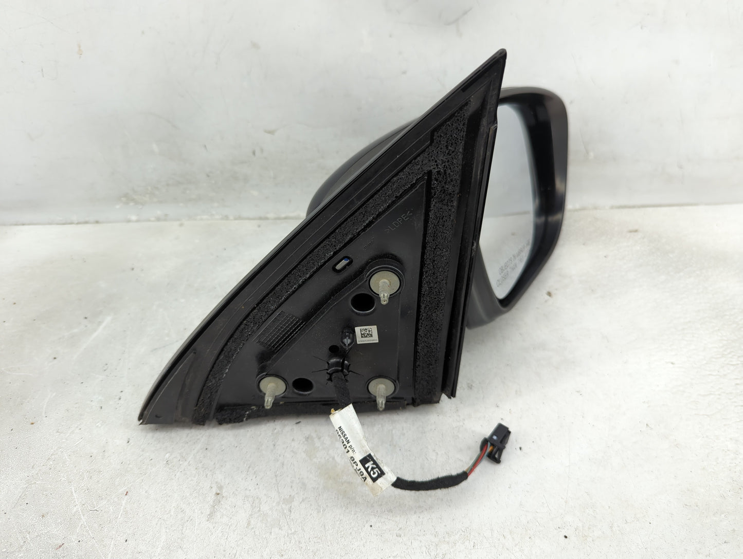 2018-2020 Nissan Pathfinder Passenger Side View Mirror - Right Door Mirror OEM Used - Oemusedautoparts1.com