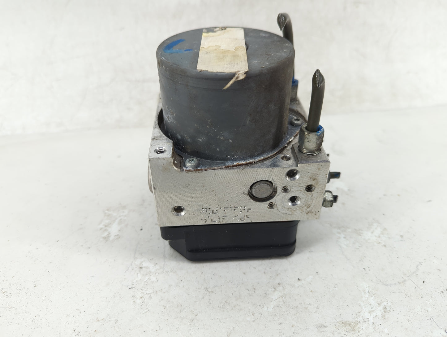 2018-2020 Nissan Pathfinder ABS Pump Control Module Replacement P/N:476600-3JT00 Fits Fits 2018 2019 2020 OEM Used Auto Part
