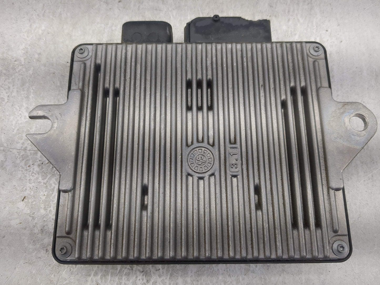 2020 Nissan Pathfinder PCM Engine Control Computer ECU ECM PCU OEM P/N:237F0-9PJ1A Fits OEM Used Auto Parts - Oemusedautopar
