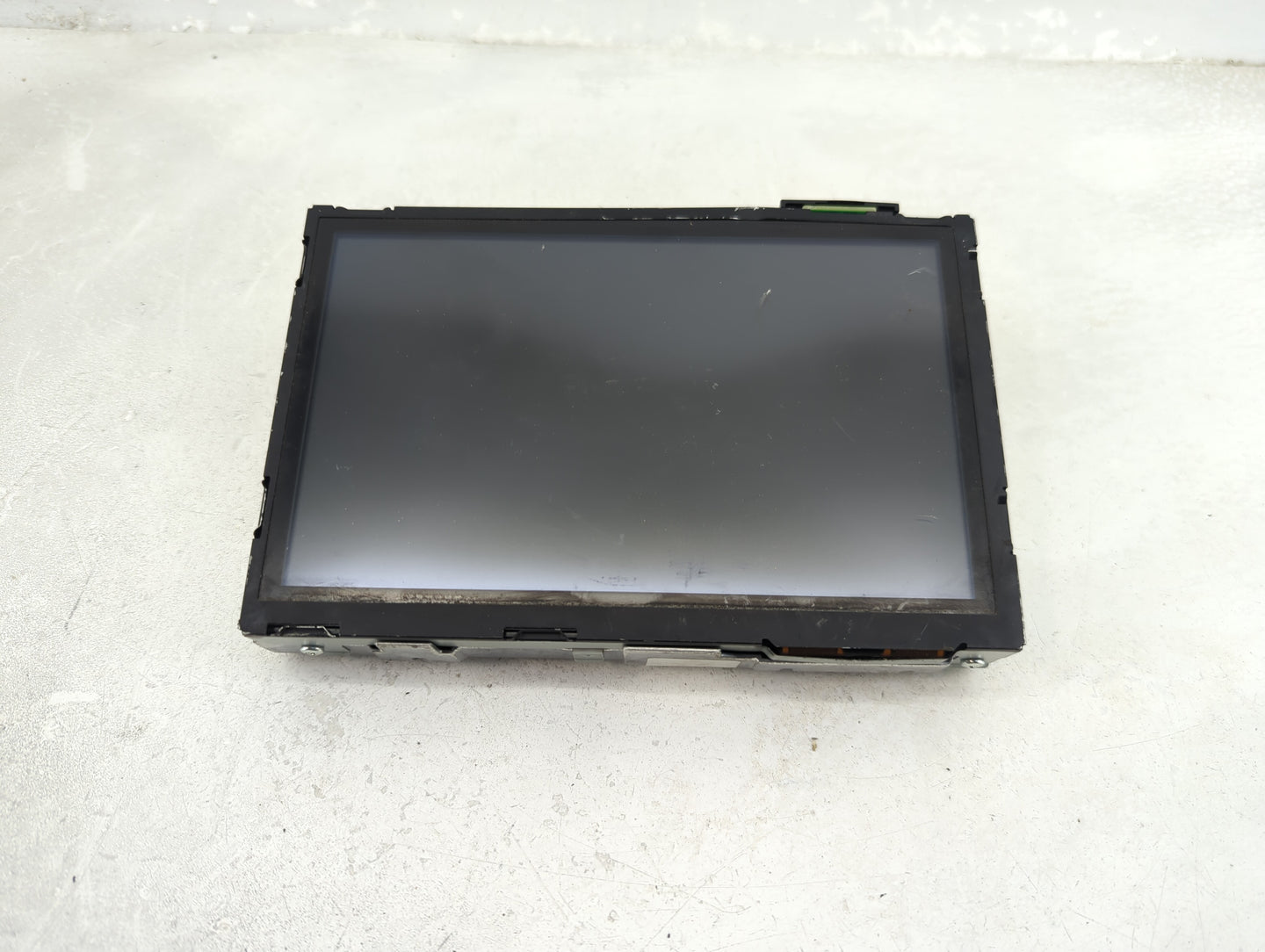 2019-2020 Nissan Pathfinder Information Display Screen - Oemusedautoparts1.com