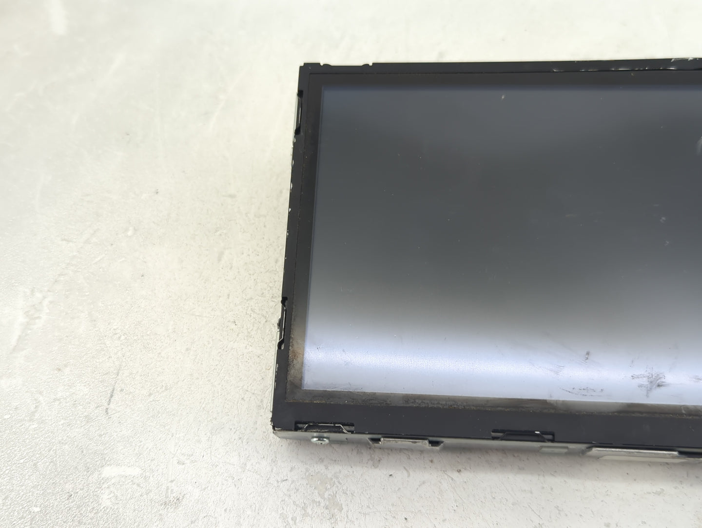 2019-2020 Nissan Pathfinder Information Display Screen - Oemusedautoparts1.com