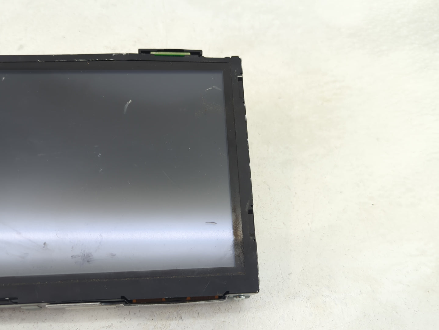 2019-2020 Nissan Pathfinder Information Display Screen - Oemusedautoparts1.com
