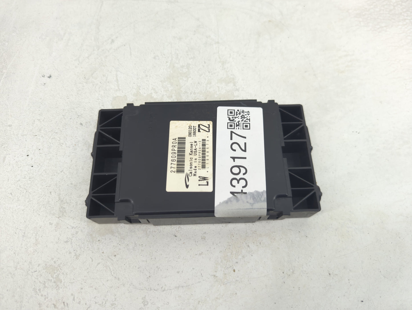 2017-2020 Nissan Pathfinder Radio AM FM Cd Player Receiver Replacement P/N:277609PR0A 277609PR0A--E Fits Fits 2017 2018 2019