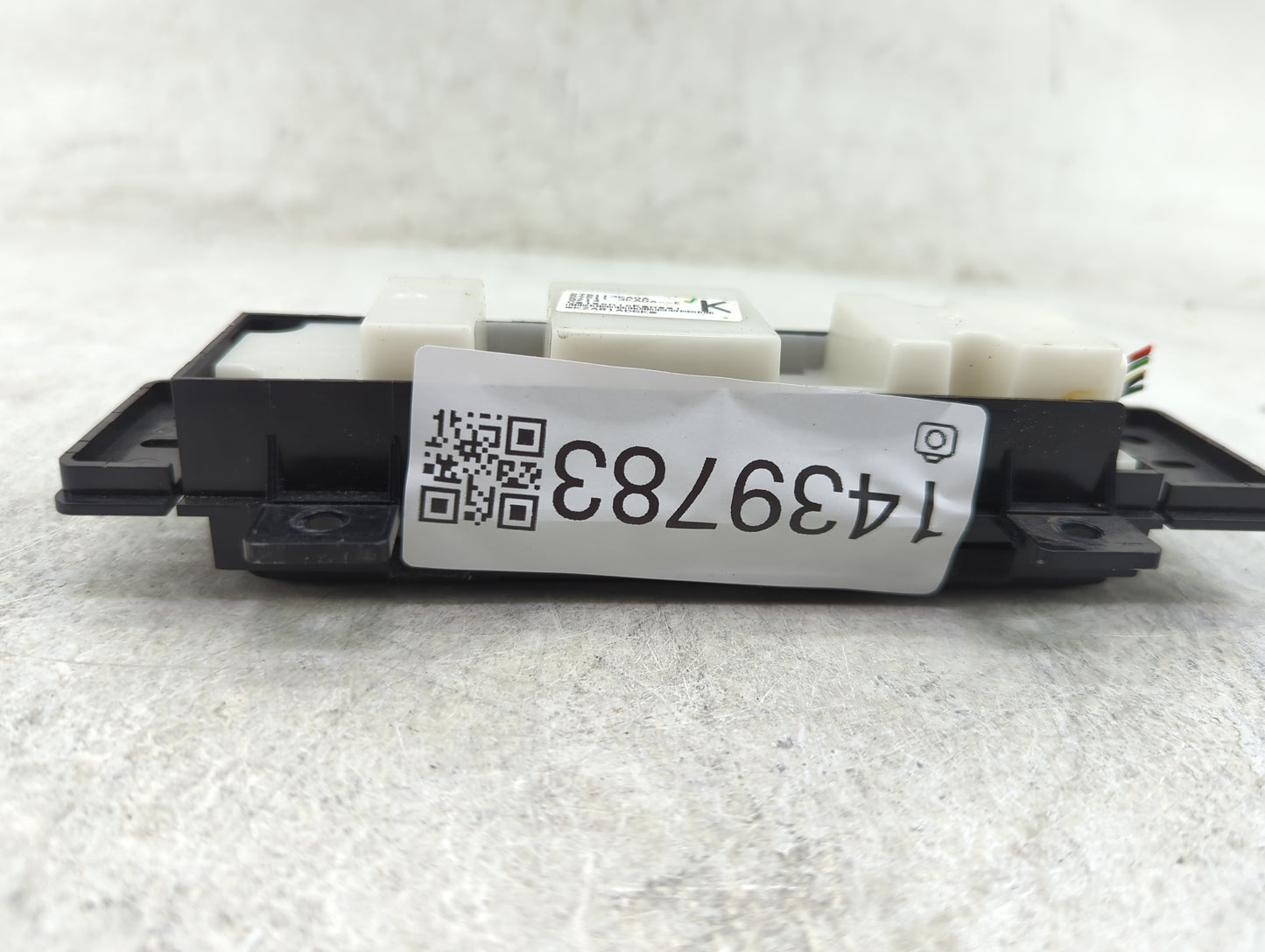 2013-2020 Nissan Pathfinder Climate Control Module Temperature AC/Heater Replacement P/N:275113KA0A 275113KA0AE Fits OEM Use