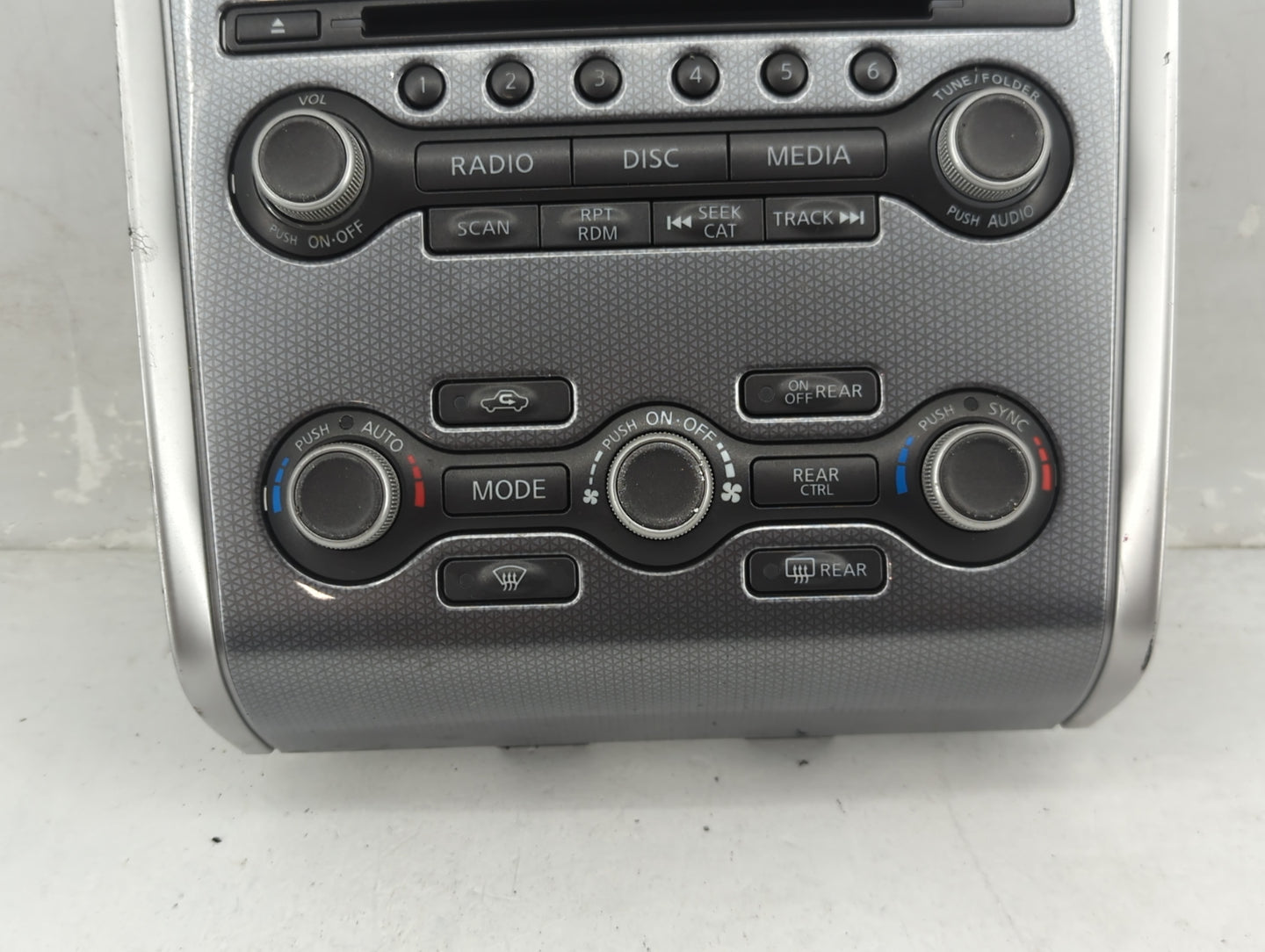 2020 Nissan Pathfinder Climate Control Module Temperature AC/Heater Replacement P/N:68260 9PR2B Fits OEM Used Auto Parts - O