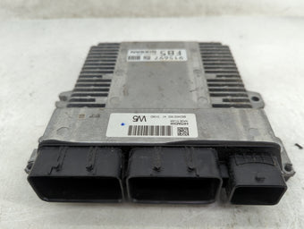compare product 2020 Nissan Pathfinder PCM Engine Control Computer ECU ECM PCU OEM P/N:BED40D-300 NEC046-667 Fits OEM Used Auto Parts