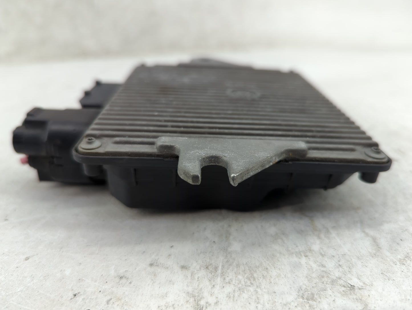 2019-2020 Nissan Pathfinder PCM Engine Control Computer ECU ECM PCU OEM P/N:237F09PJ1A Fits Fits 2019 2020 OEM Used Auto Par