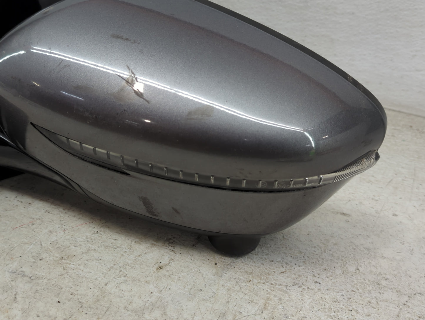 2018-2020 Nissan Pathfinder Driver Side View Mirror - Left Door Mirror OEM Used - Oemusedautoparts1.com