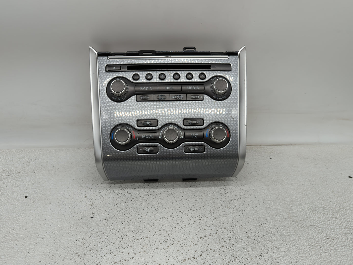 2018-2020 Nissan Pathfinder Radio Control Panel - Oemusedautoparts1.com
