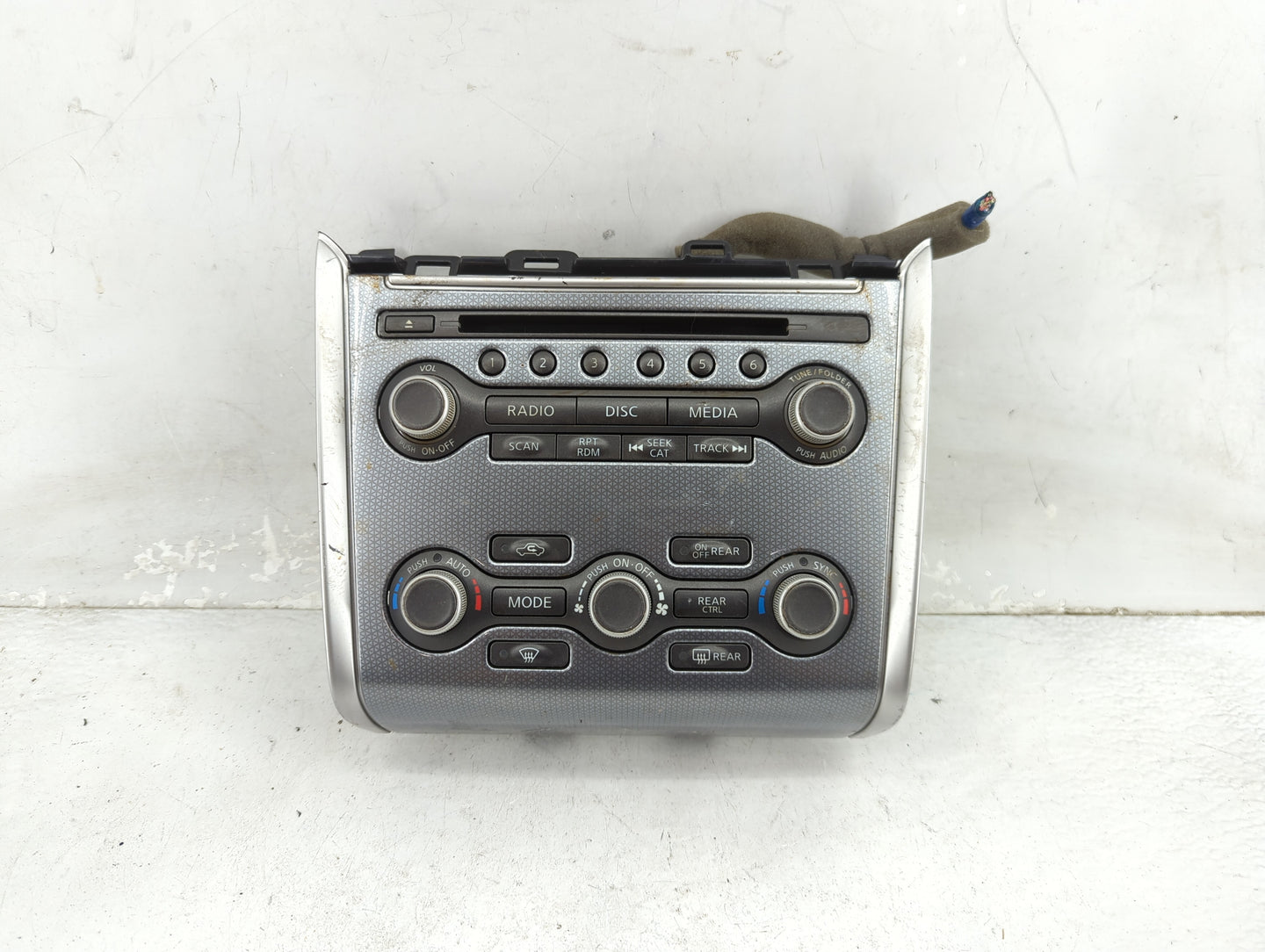 2018-2020 Nissan Pathfinder Radio Control Panel 1464768 - Oemusedautoparts1.com