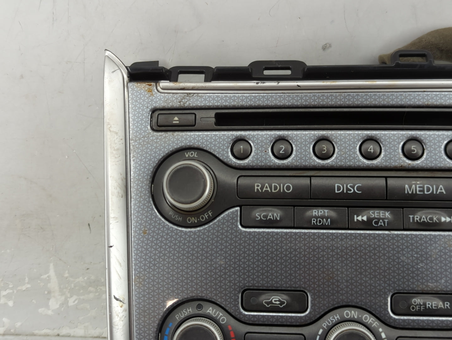 2018-2020 Nissan Pathfinder Radio Control Panel 1464768 - Oemusedautoparts1.com