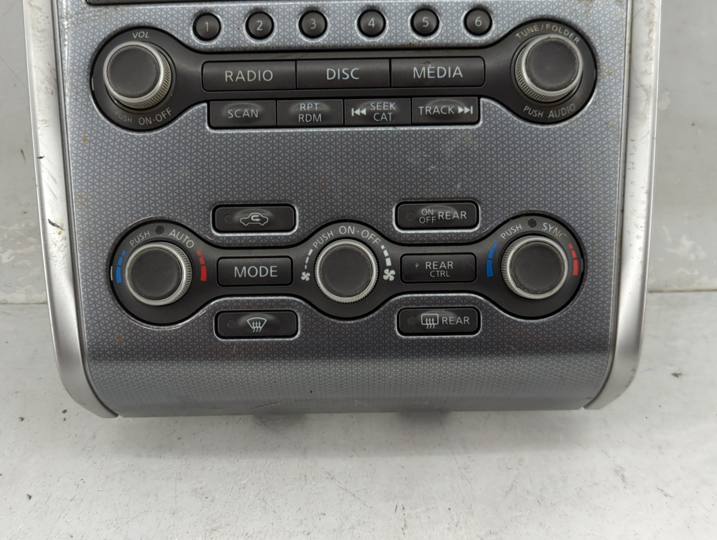 2018-2020 Nissan Pathfinder Radio Control Panel 1464768 - Oemusedautoparts1.com