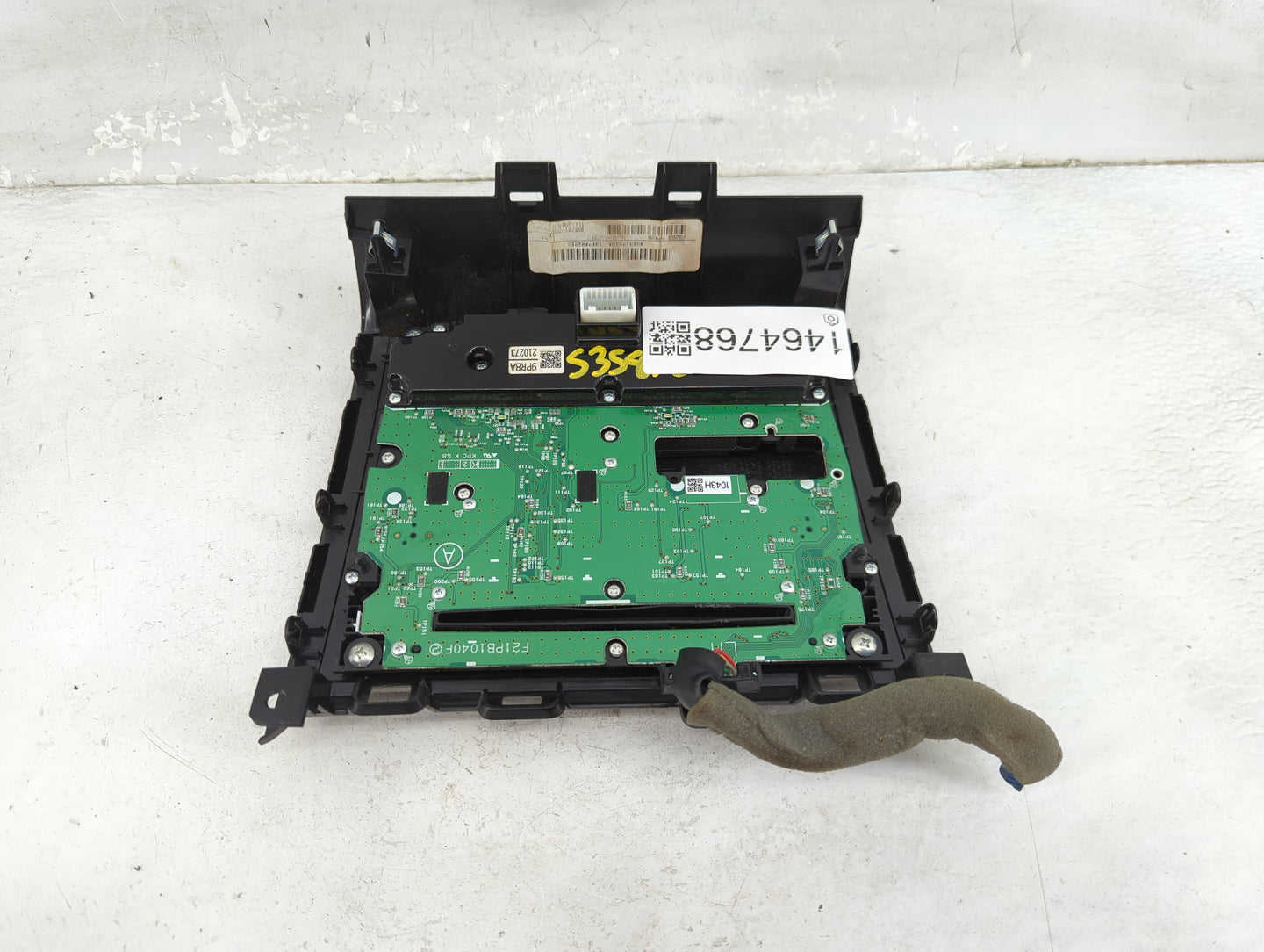 2018-2020 Nissan Pathfinder Radio Control Panel 1464768 - Oemusedautoparts1.com