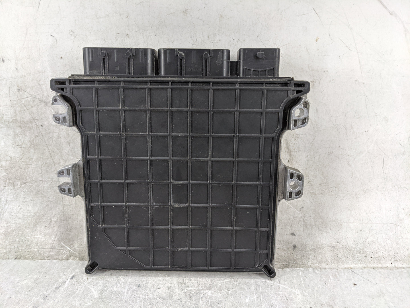 2020 Nissan Pathfinder PCM Engine Control Computer ECU ECM PCU OEM P/N:BED40D-300 NEC046-669 Fits OEM Used Auto Parts - Oemu