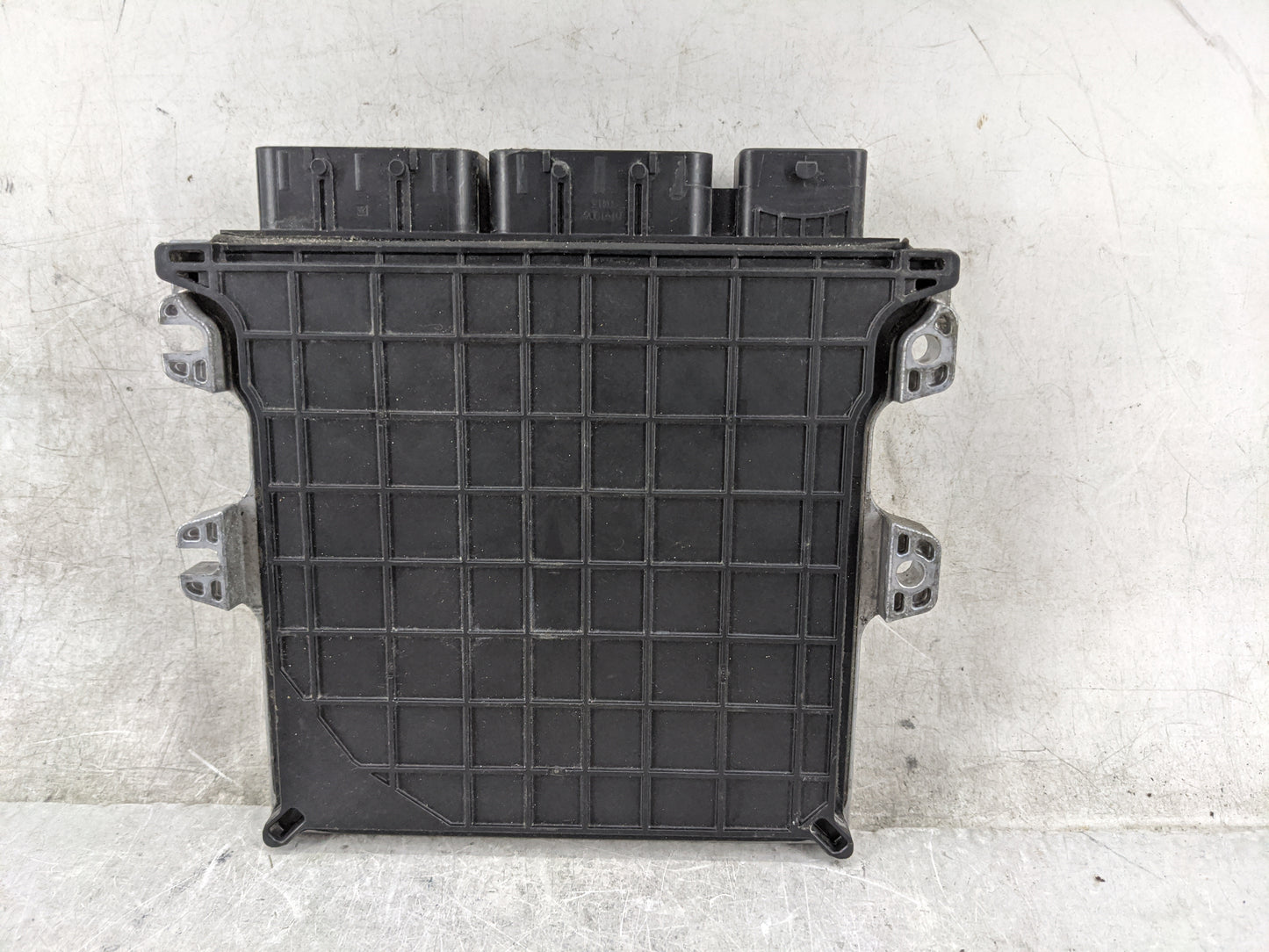 2020 Nissan Pathfinder PCM Engine Control Computer ECU ECM PCU OEM P/N:BED40D-300 NEC046-669 Fits OEM Used Auto Parts - Oemu