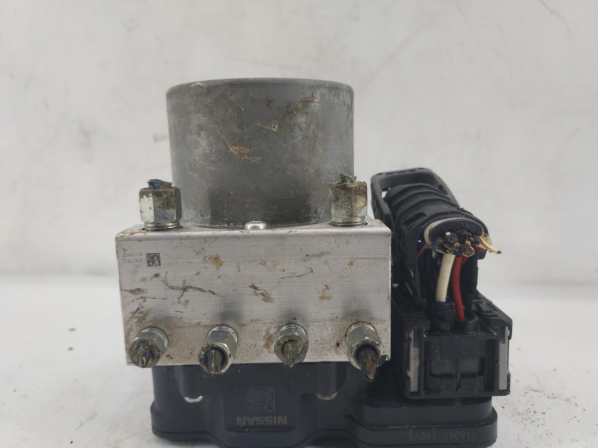 2020 Nissan Pathfinder ABS Pump Control Module Replacement P/N:06085-59090 1K6006 Fits OEM Used Auto Parts - Oemusedautopart