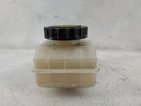 2013-2020 Nissan Pathfinder Brake Master Cylinder 1499102 - Oemusedautoparts1.com