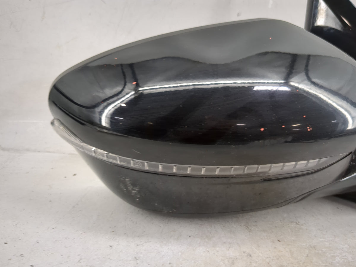 2018-2020 Nissan Pathfinder Passenger Side View Mirror - Right Door Mirror OEM Used - Oemusedautoparts1.com
