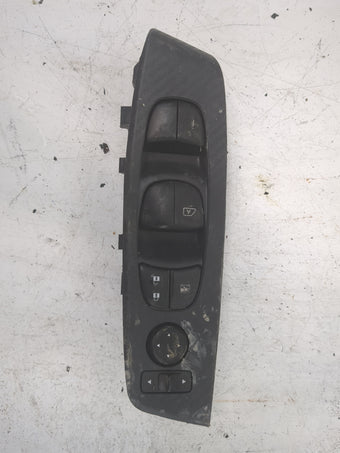 compare product 2013-2020 Nissan Pathfinder Master Power Window Switch Replacement Driver Side Left P/N:25570 5R0A 26670 6RA0A Fits OEM Used Auto Parts