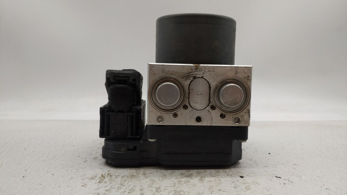 2018-2020 Nissan Pathfinder Anti-Lock Brake ABS Pump Module Actuator OEM P/N:47660 9UC0B 47660 9PP0B Fits Fits 2018 2019 202