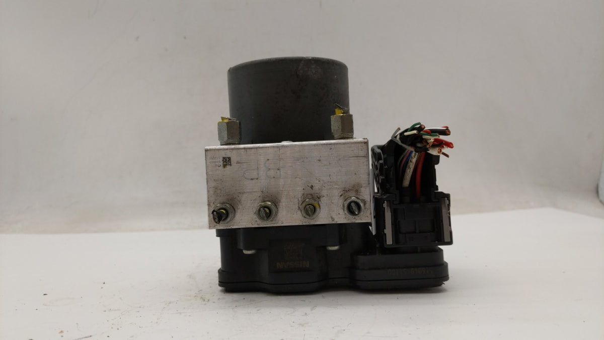 2018-2020 Nissan Pathfinder Anti-Lock Brake ABS Pump Module Actuator OEM P/N:47660 9UC0B 47660 9PP0B Fits Fits 2018 2019 202