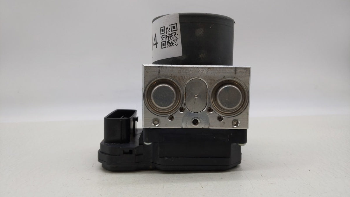 2018-2020 Nissan Pathfinder Anti-Lock Brake ABS Pump Module Actuator OEM P/N:47660 9UC0B 47660 9PP0B Fits Fits 2018 2019 202