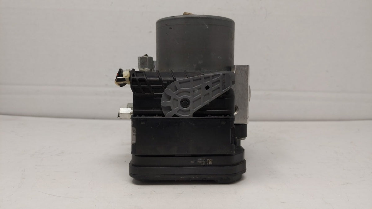 2018-2020 Nissan Pathfinder Anti-Lock Brake ABS Pump Module Actuator OEM P/N:47660 9UC0B 47660 9PP0B Fits Fits 2018 2019 202