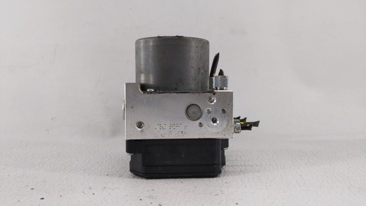 2020 Nissan Pathfinder Anti-Lock Brake ABS Pump Module Actuator OEM P/N:47660 9C700 Fits OEM Used Auto Parts - Oemusedautopa