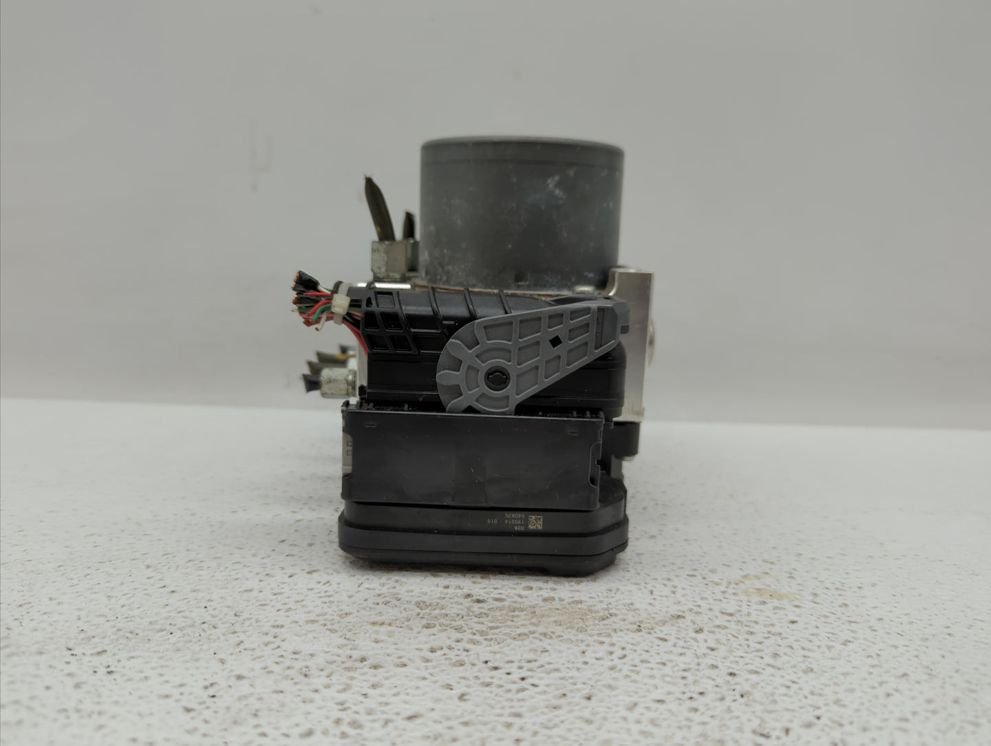 2018-2019 Nissan Pathfinder ABS Pump Control Module Replacement P/N:116040-51100 47660 9UC0B, 47660 9PP0B Fits Fits 2018 201