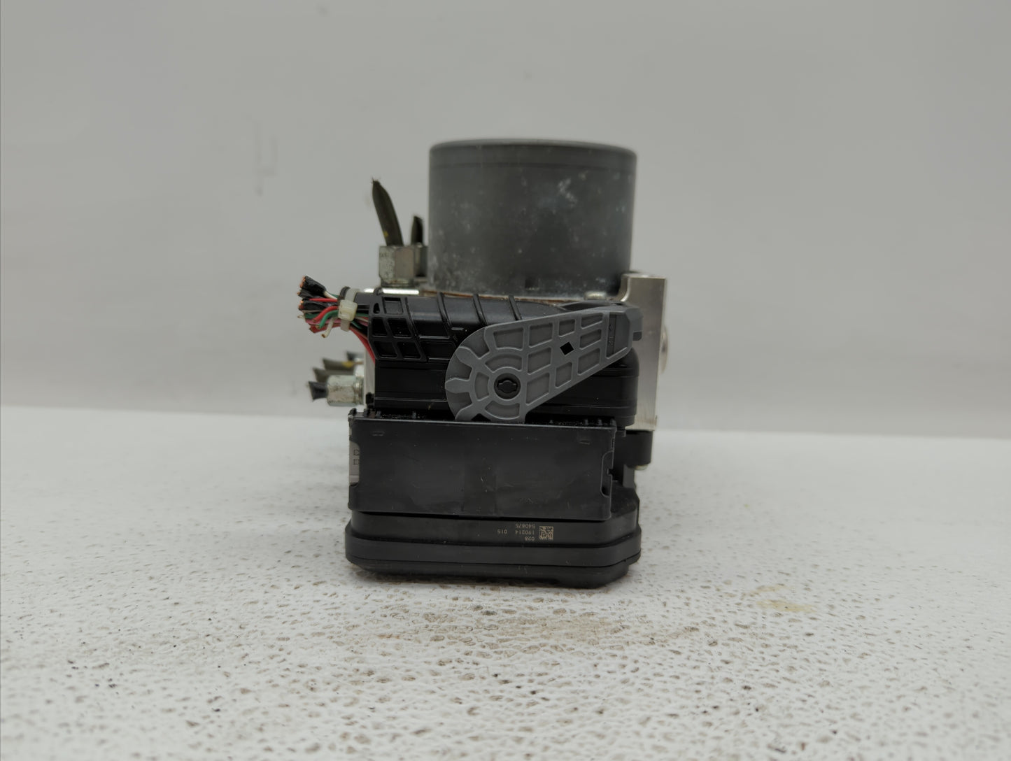 2018-2019 Nissan Pathfinder ABS Pump Control Module Replacement P/N:116040-51100 47660 9UC0B, 47660 9PP0B Fits Fits 2018 201