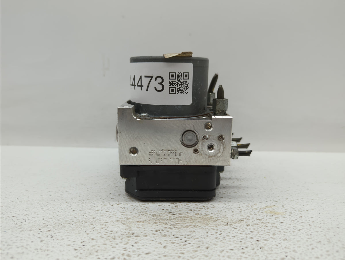 2018-2020 Nissan Pathfinder Anti-Lock Brake ABS Pump Module Actuator OEM P/N:116040-51100 47660 9UC0B Fits Fits 2018 2019 20