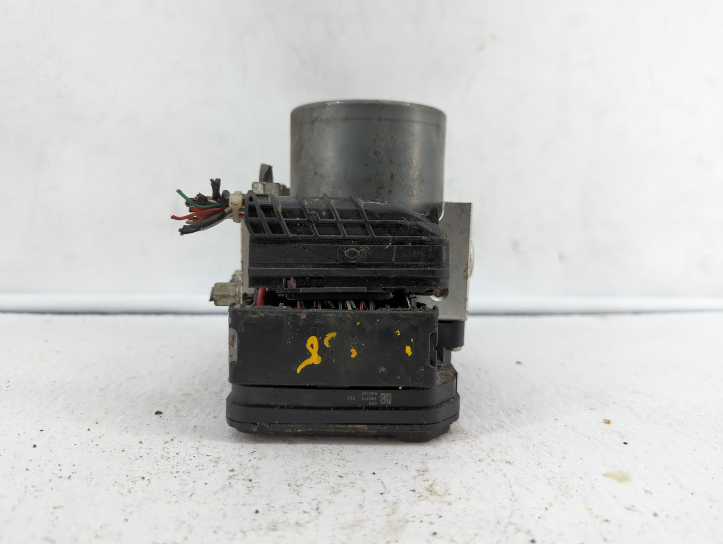2018-2019 Nissan Pathfinder ABS Pump Control Module Replacement P/N:116040-51100 47660 9UC0B, 47660 9PP0B Fits Fits 2018 201