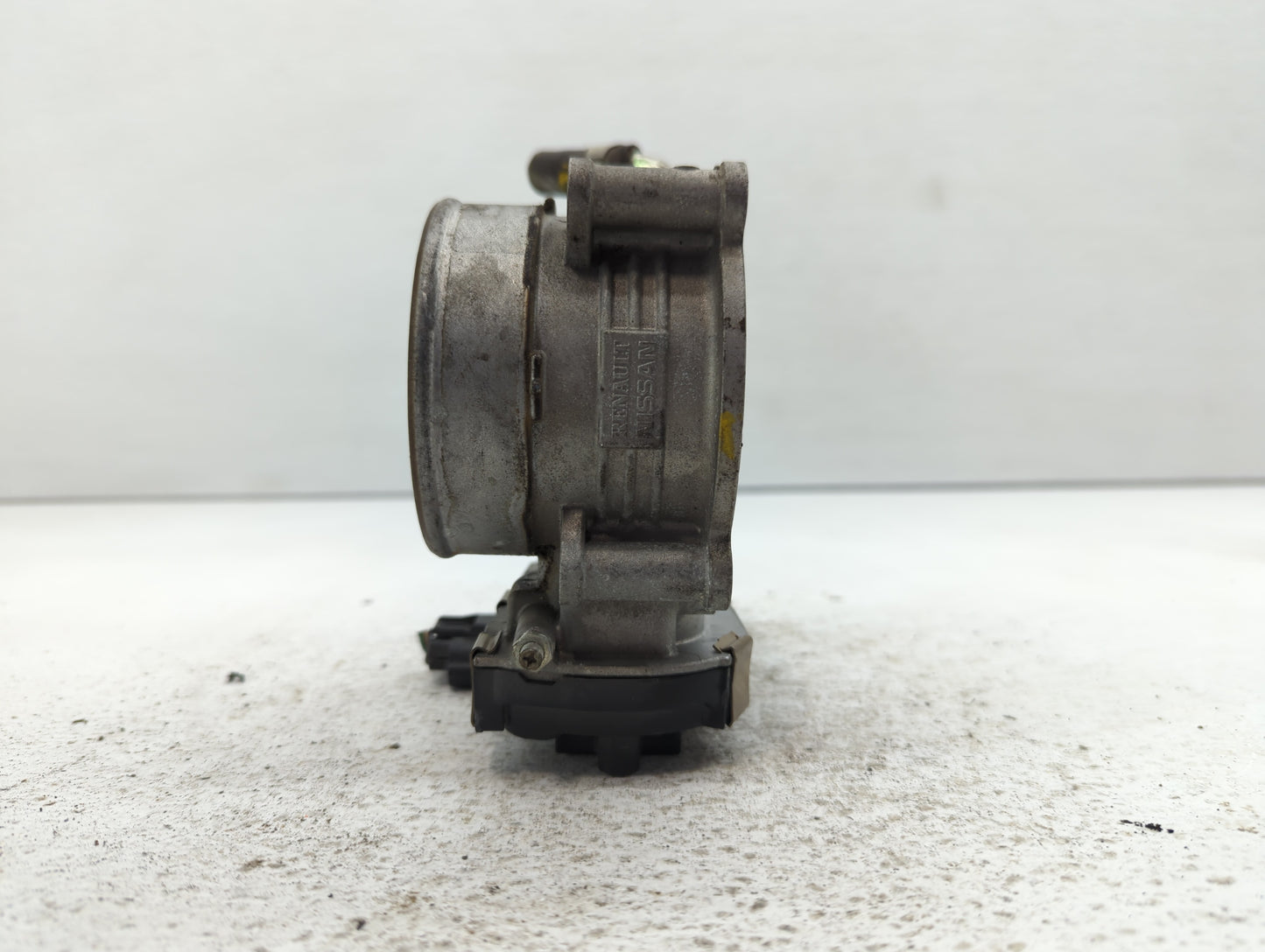 2017-2020 Nissan Pathfinder Throttle Body P/N:RME75-50 Fits Fits 2016 2017 2018 2019 2020 OEM Used Auto Parts - Oemusedautop